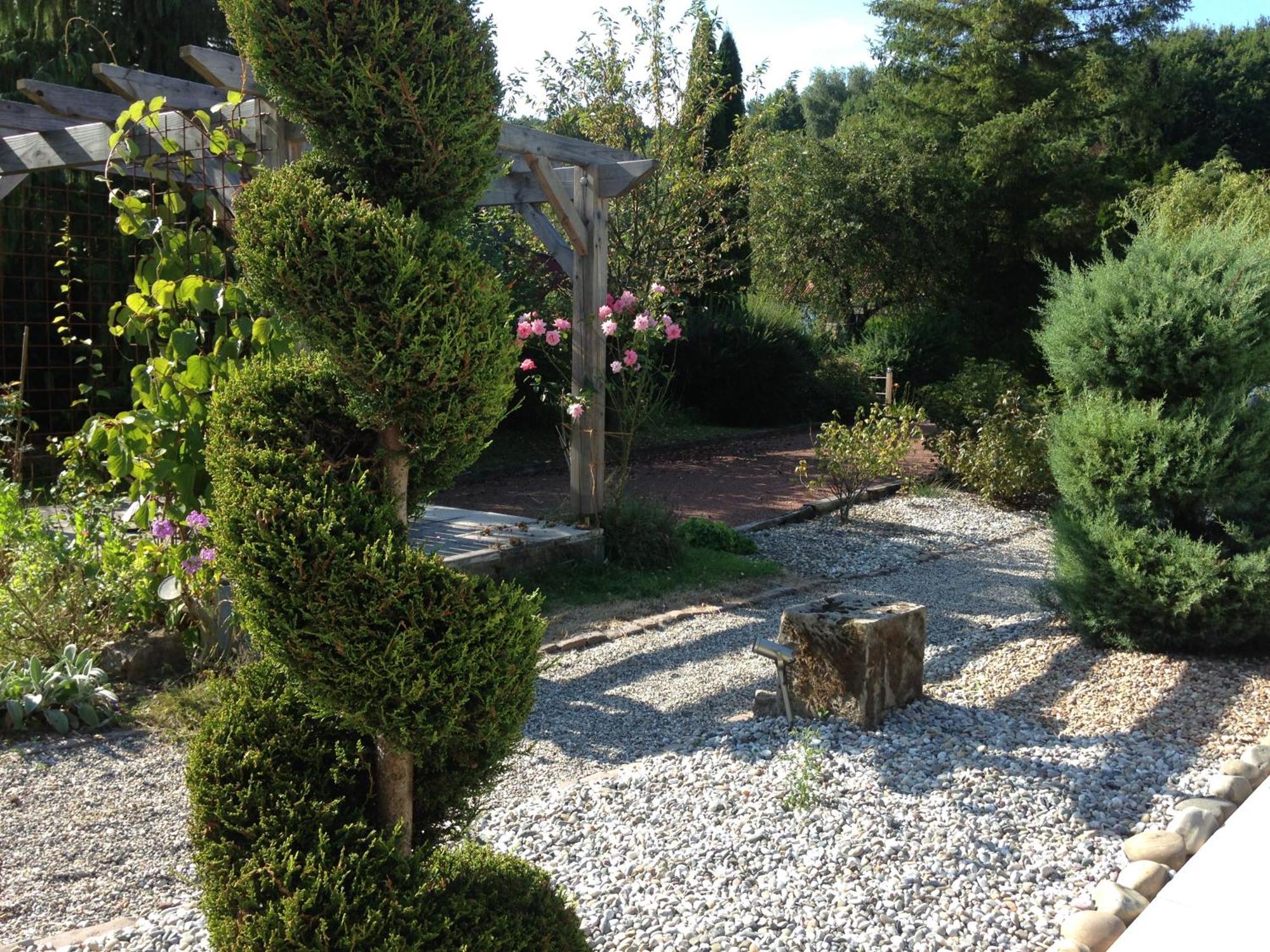 Logis Hotel Domaine Du Moulin Saint-Avold Exterior photo